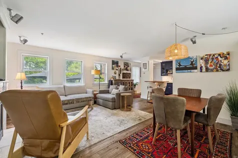 41 Pleasant Street Woodstock VT 05091