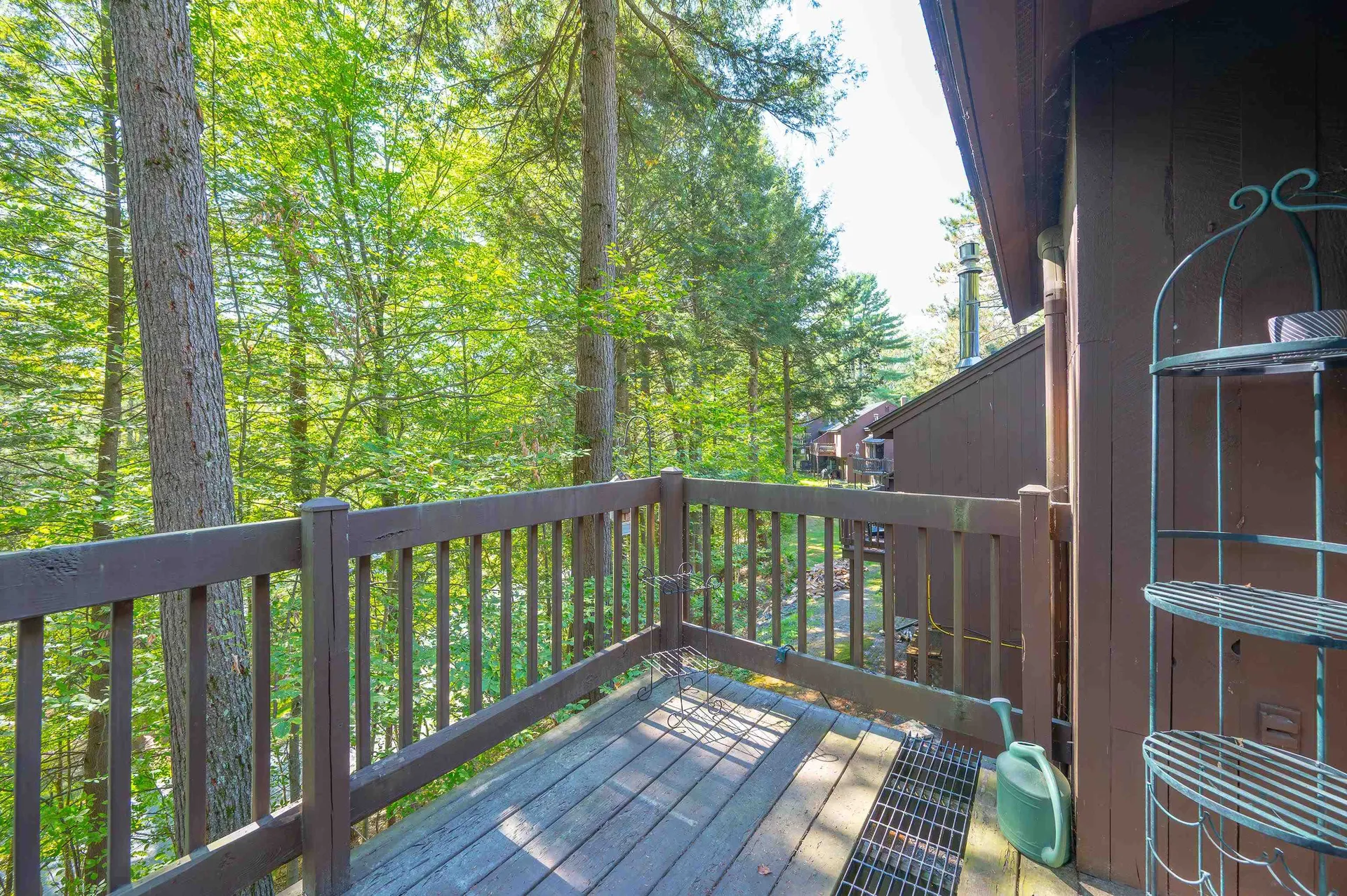 253 Old Quechee Road Hartford VT 05059