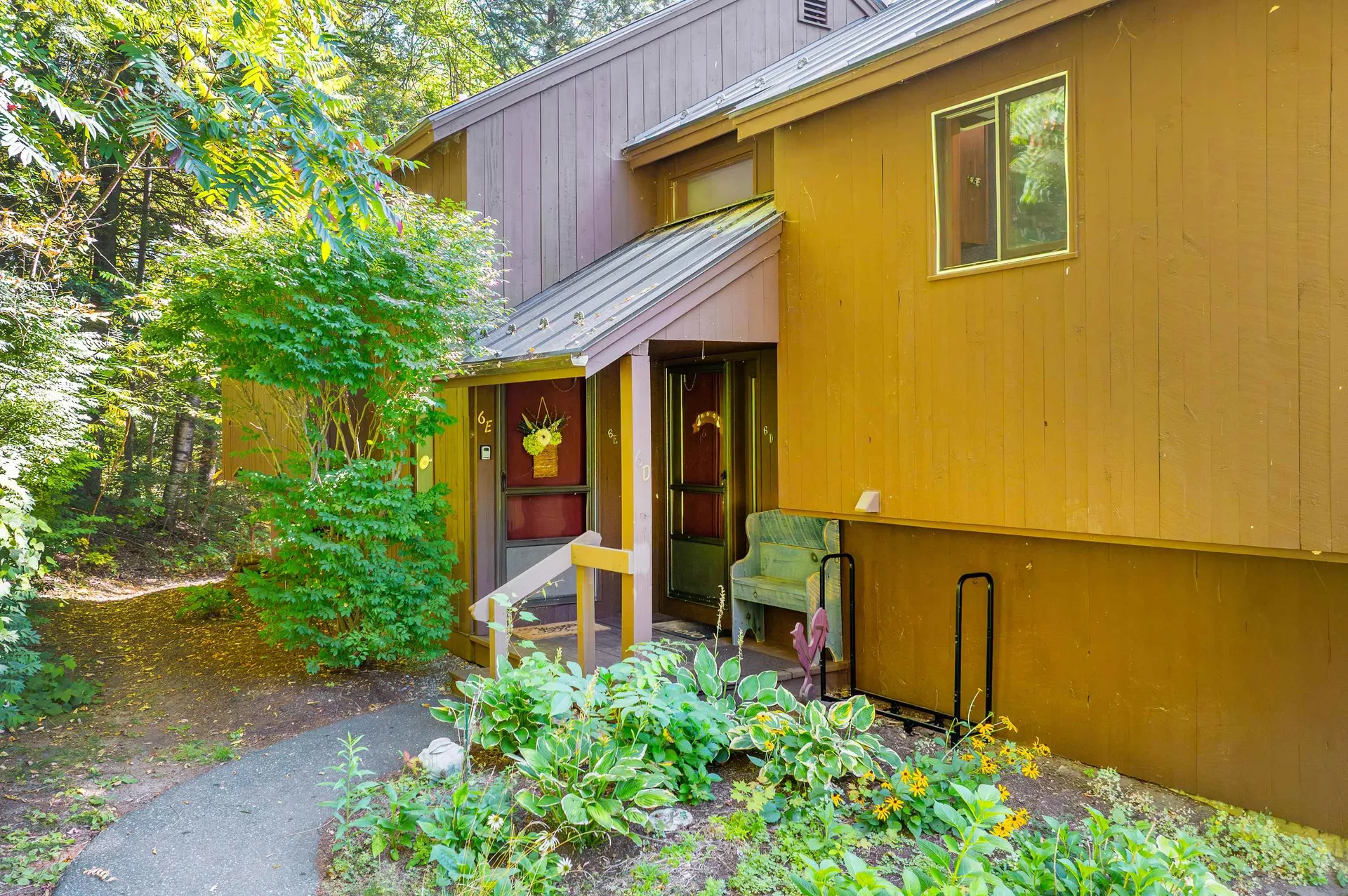 253 Old Quechee Road Hartford VT 05059