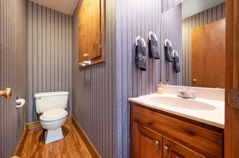 253 Old Quechee Road Hartford VT 05059