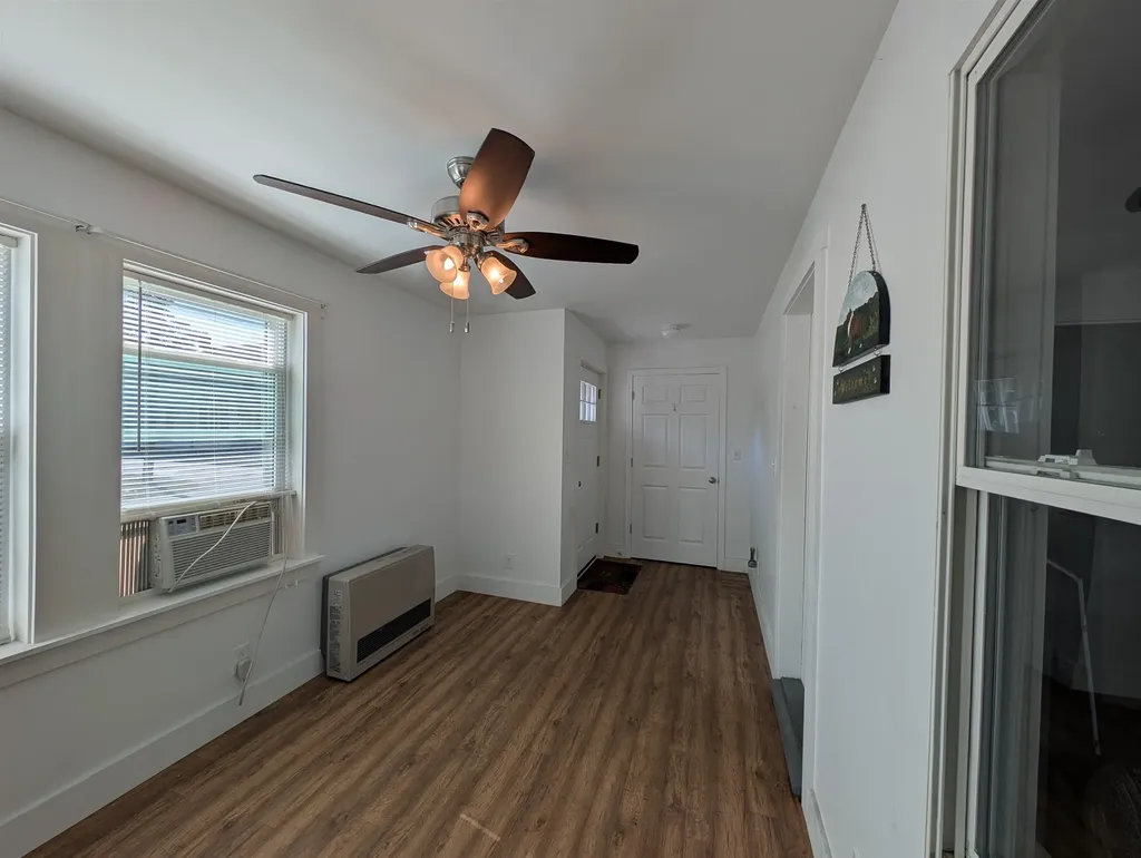 23 Pine Street Gorham NH 03581