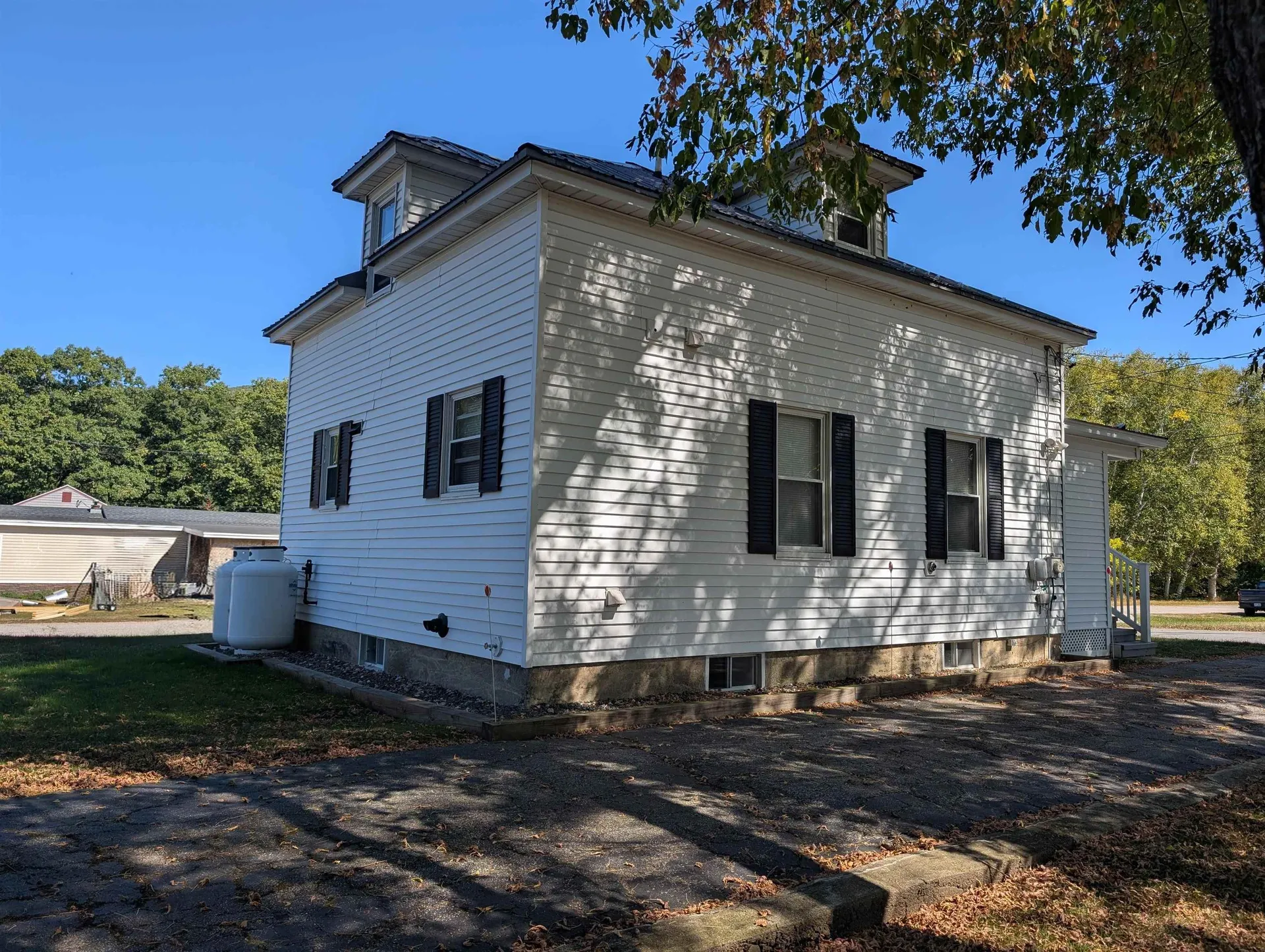 23 Pine Street Gorham NH 03581