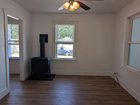 23 Pine Street Gorham NH 03581