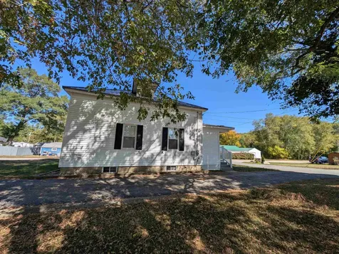 23 Pine Street Gorham NH 03581