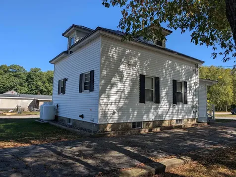 23 Pine Street Gorham NH 03581