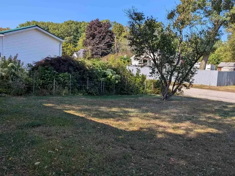 23 Pine Street Gorham NH 03581