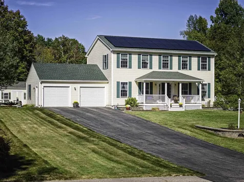 24 Conifer Commons Dover NH 03820