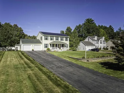 24 Conifer Commons Dover NH 03820