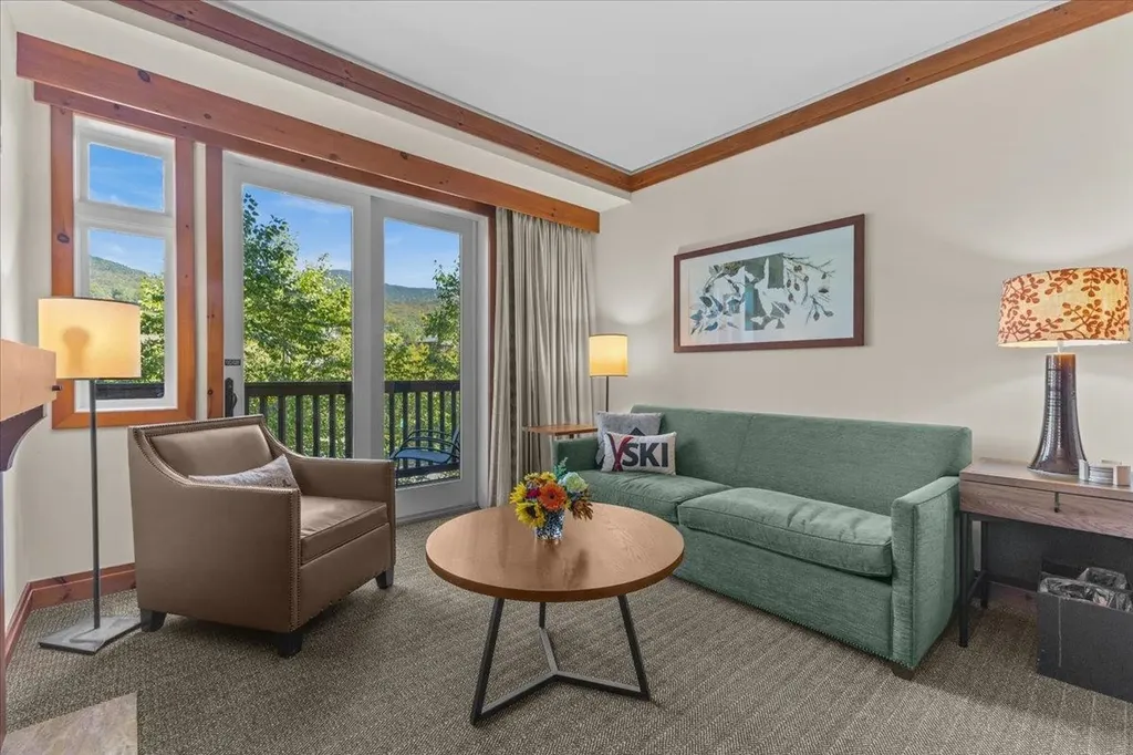 7412 Mountain Road Stowe VT 05672