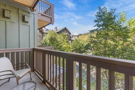 7412 Mountain Road Stowe VT 05672