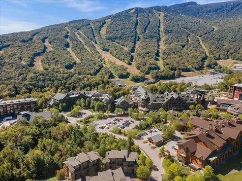 7412 Mountain Road Stowe VT 05672