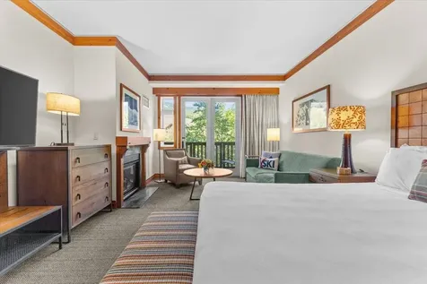 7412 Mountain Road Stowe VT 05672