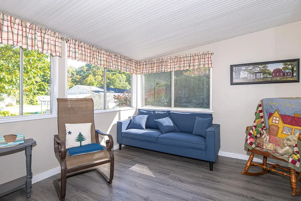 13 Dockside Lane Rochester NH 03867