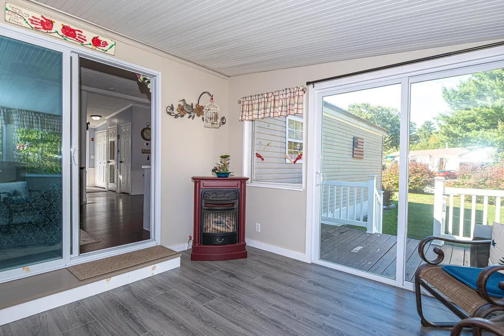 13 Dockside Lane Rochester NH 03867