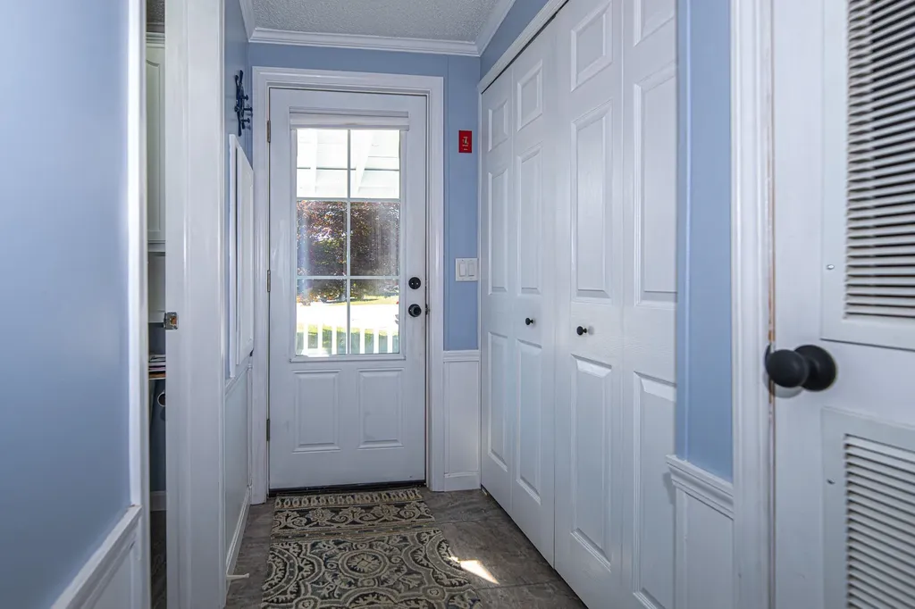 13 Dockside Lane Rochester NH 03867