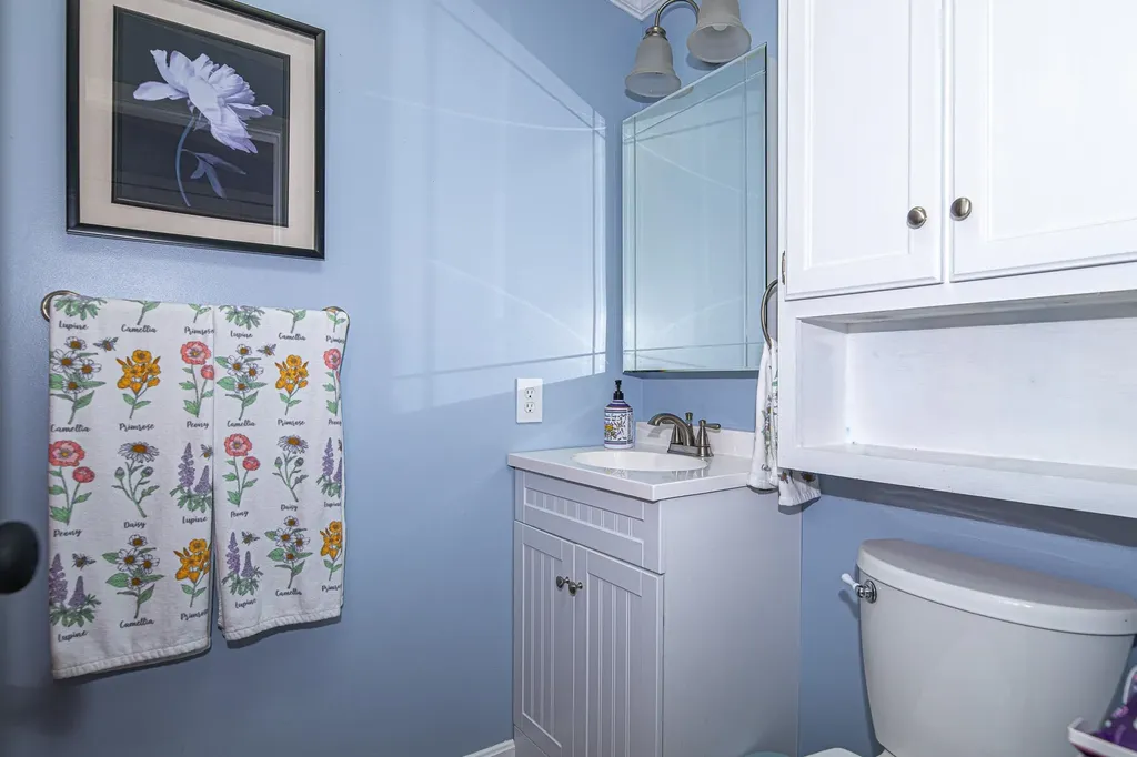 13 Dockside Lane Rochester NH 03867