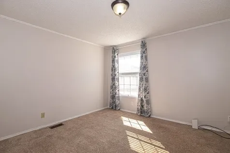 13 Dockside Lane Rochester NH 03867