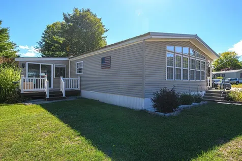 13 Dockside Lane Rochester NH 03867