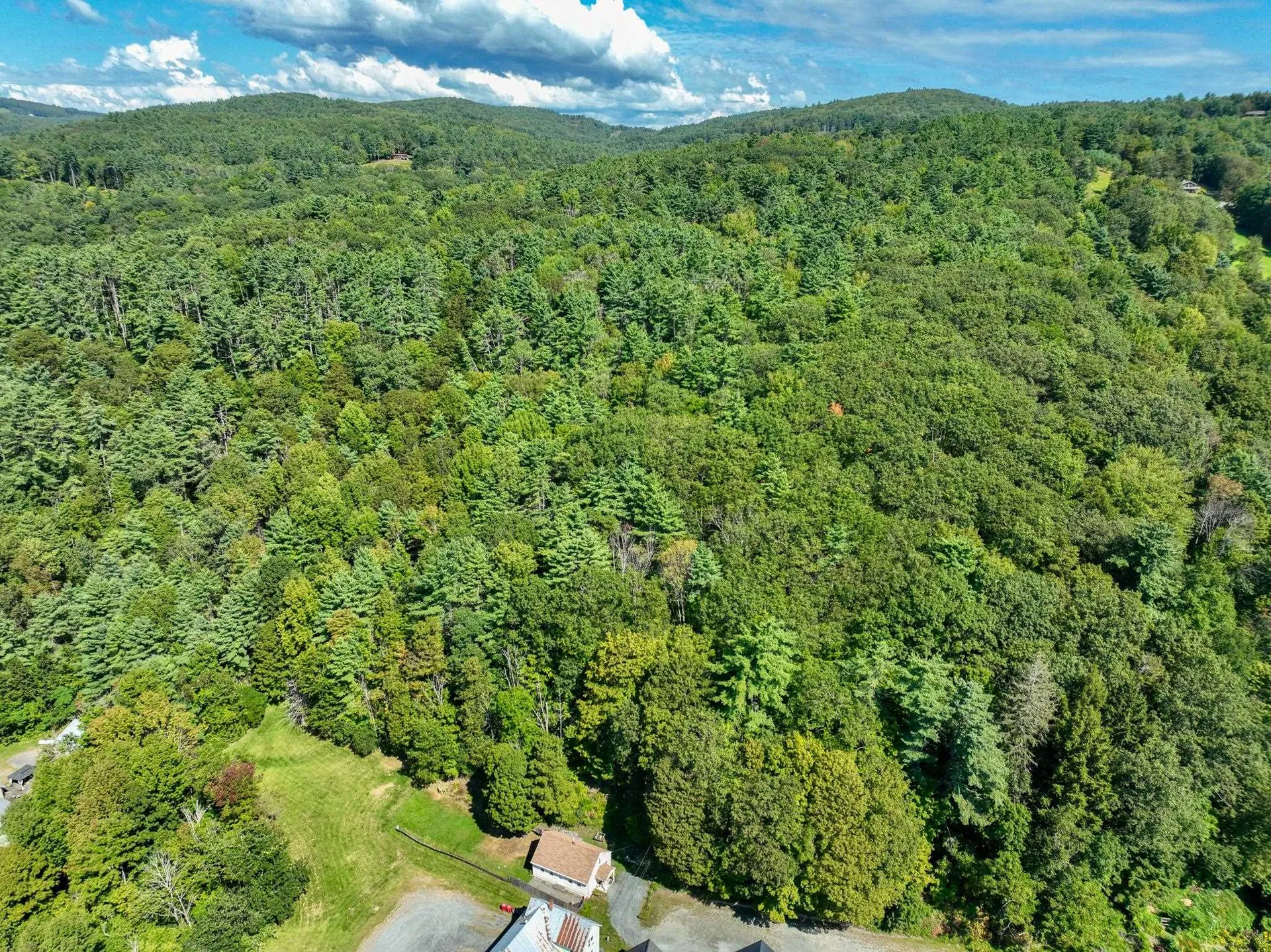 0 Dothan Road Hartford VT 05001