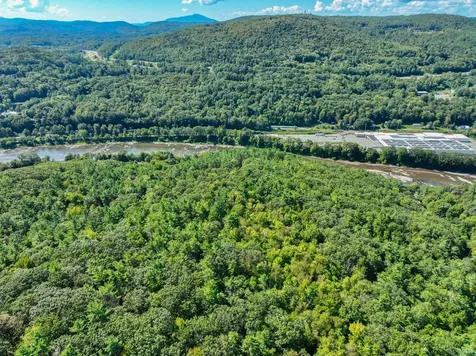 0 Dothan Road Hartford VT 05001