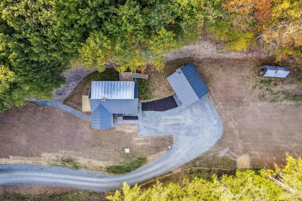 1004 Jericho Road Hartford VT 05001