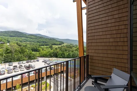 69 Hourglass Drive Stowe VT 05672