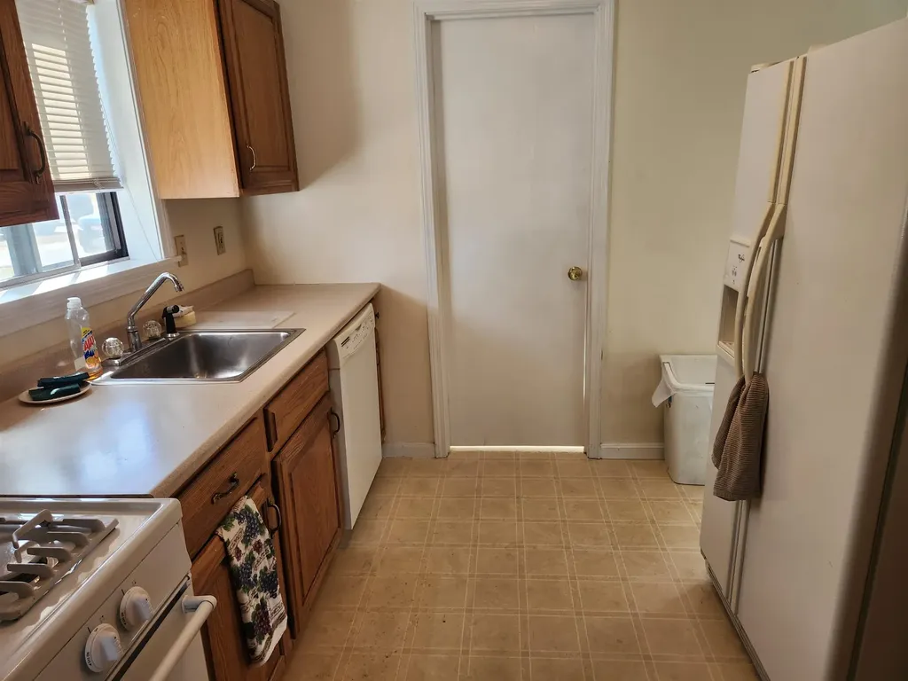 6 C Heights Road Concord NH 03301