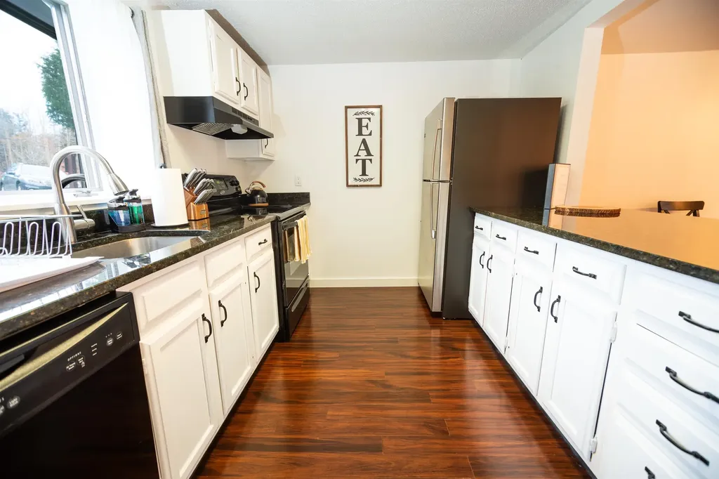 339G Handle Road Dover VT 05356