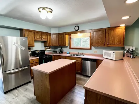 10 Castle Lane Westford VT 05494