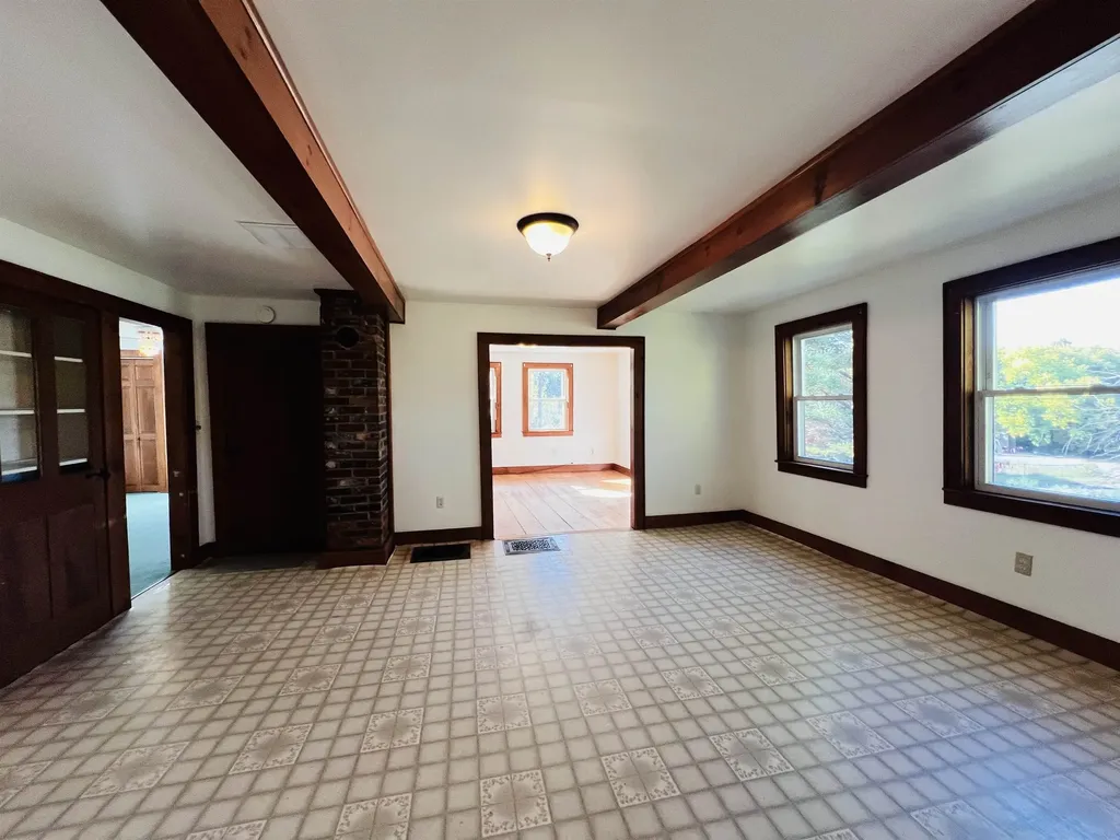 21 Ledge Road Lyndon VT 05851