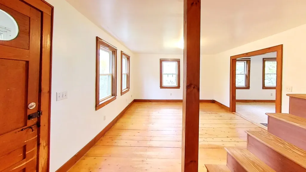 21 Ledge Road Lyndon VT 05851
