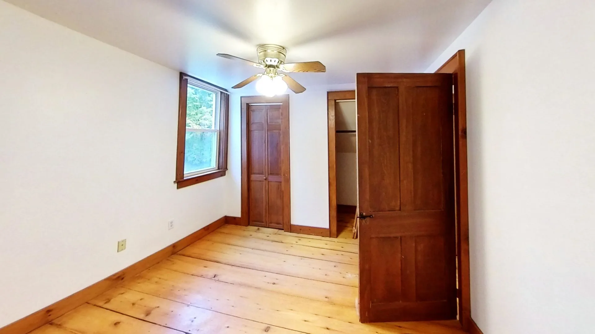 21 Ledge Road Lyndon VT 05851