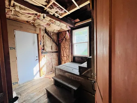 21 Ledge Road Lyndon VT 05851