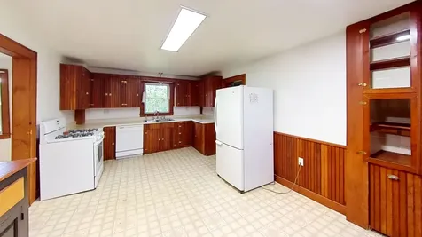 21 Ledge Road Lyndon VT 05851