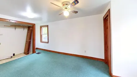 21 Ledge Road Lyndon VT 05851