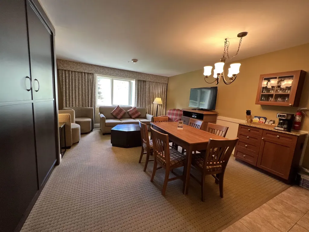 123/125 Qtr 4 Grand Summit Way Dover VT 05356