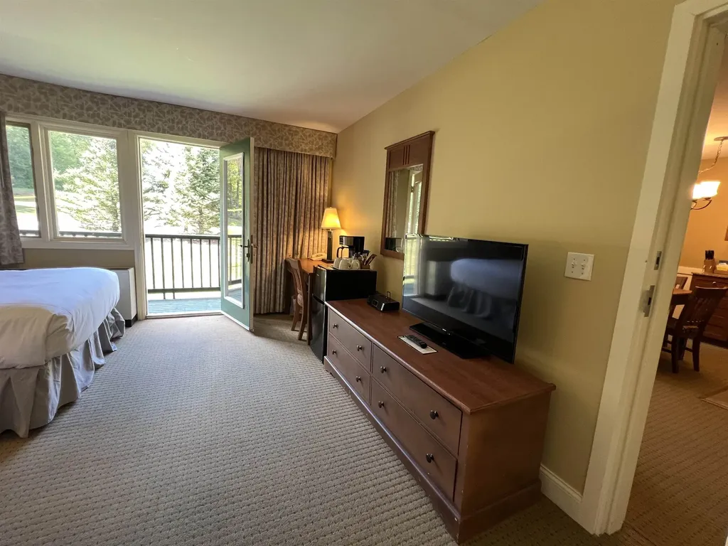 123/125 Qtr 4 Grand Summit Way Dover VT 05356