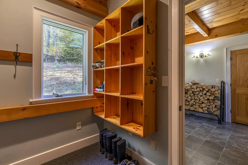 124 Barlow Road Mount Holly VT 05758