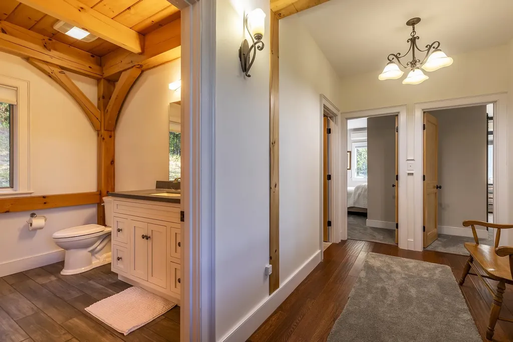 124 Barlow Road Mount Holly VT 05758