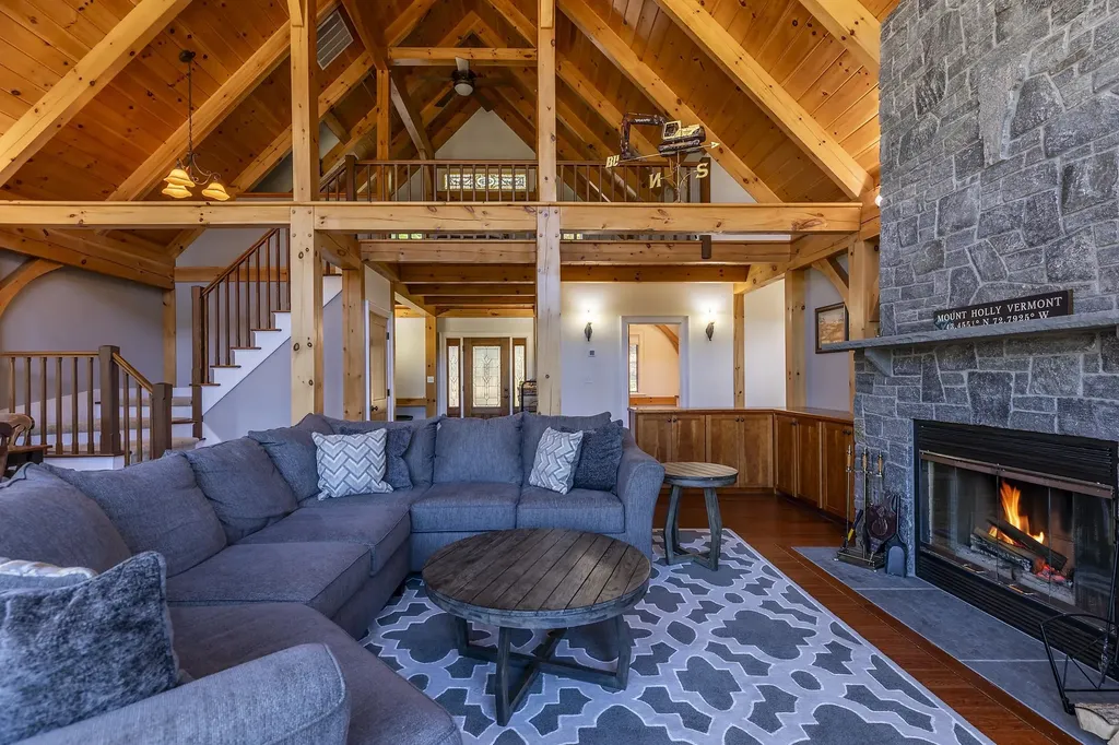 124 Barlow Road Mount Holly VT 05758