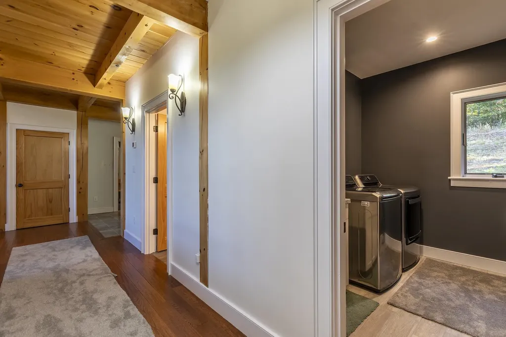 124 Barlow Road Mount Holly VT 05758