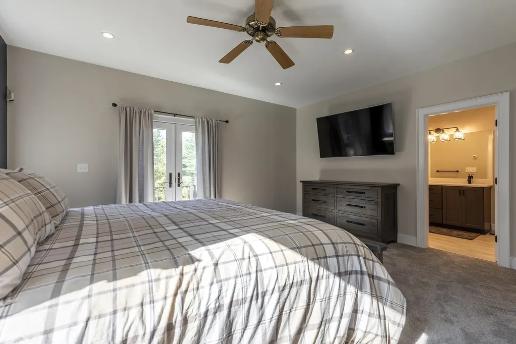 124 Barlow Road Mount Holly VT 05758