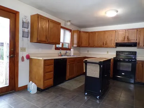 905 Old Westport Road Winchester NH 03470