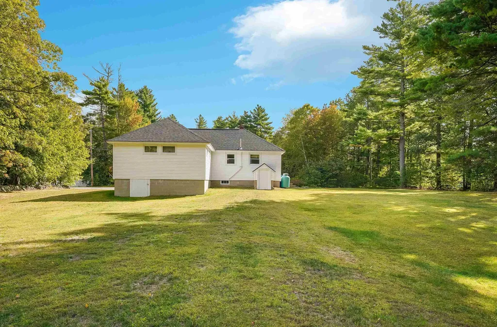 37 Perkins Road Londonderry NH 03053