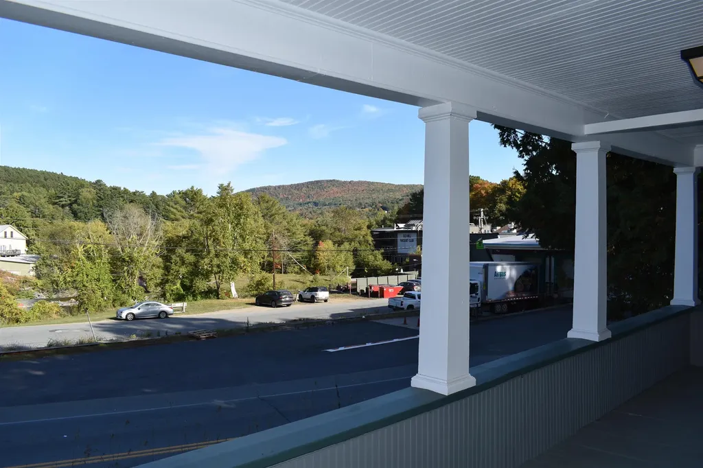 1782 Main Street St. Johnsbury VT 05819