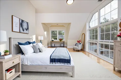 136 Shore Drive Salem NH 03079