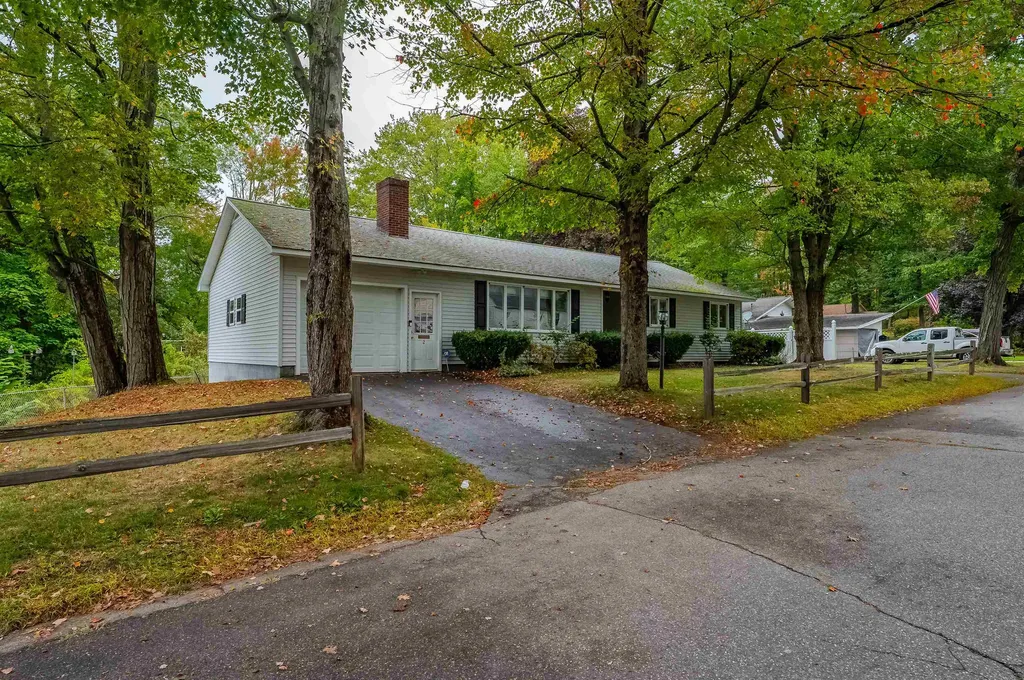 2 Oak Forest Street Sanford ME 04073