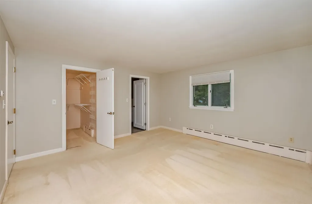 2 Oak Forest Street Sanford ME 04073