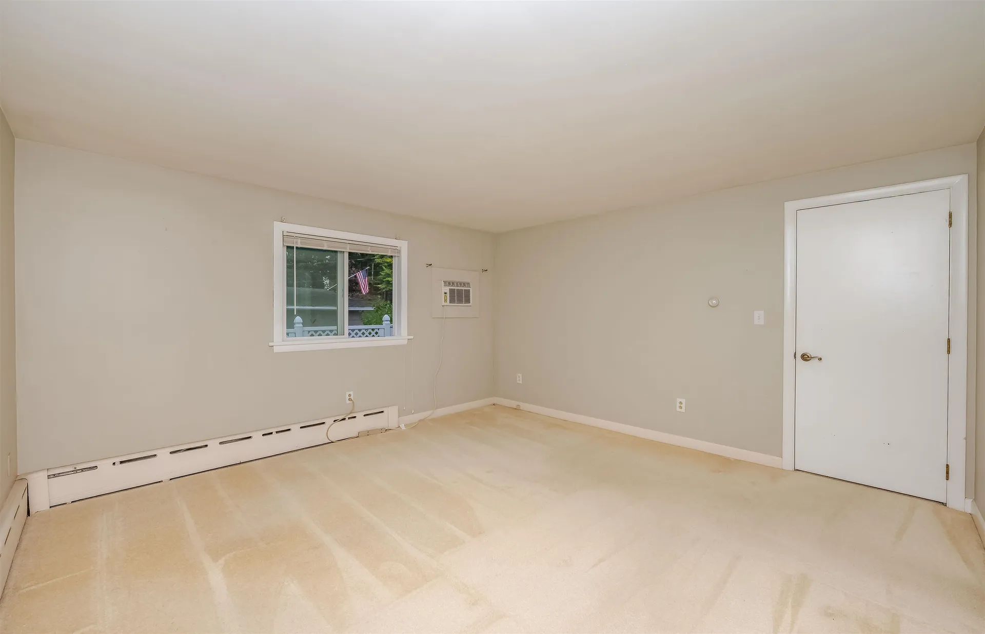 2 Oak Forest Street Sanford ME 04073