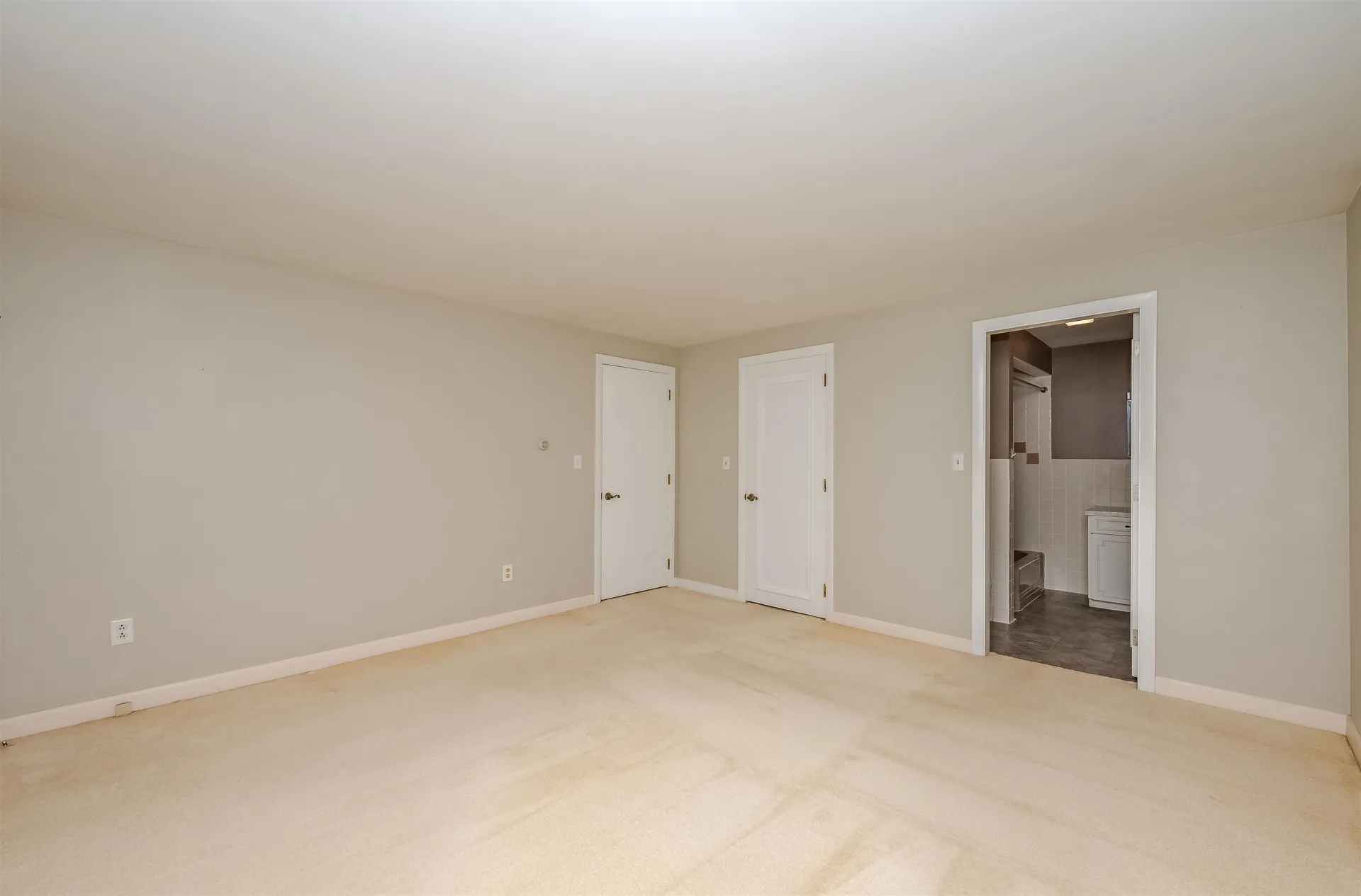 2 Oak Forest Street Sanford ME 04073